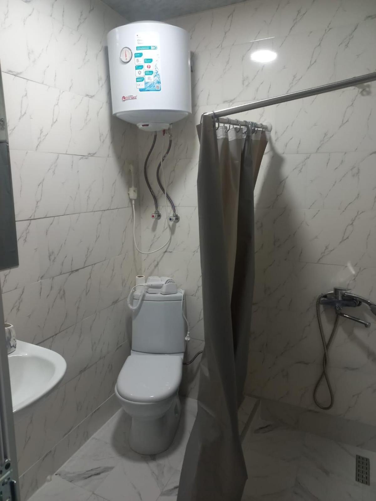 Ira & Vaso'S Guest House Borjomipark Екстер'єр фото